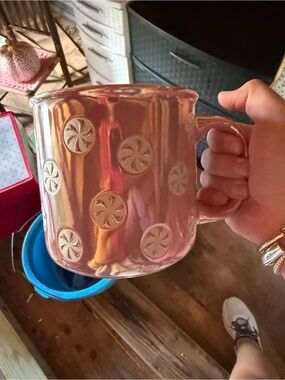 Iridescent Pink Ceramic Mug with Raised peppermint’s
